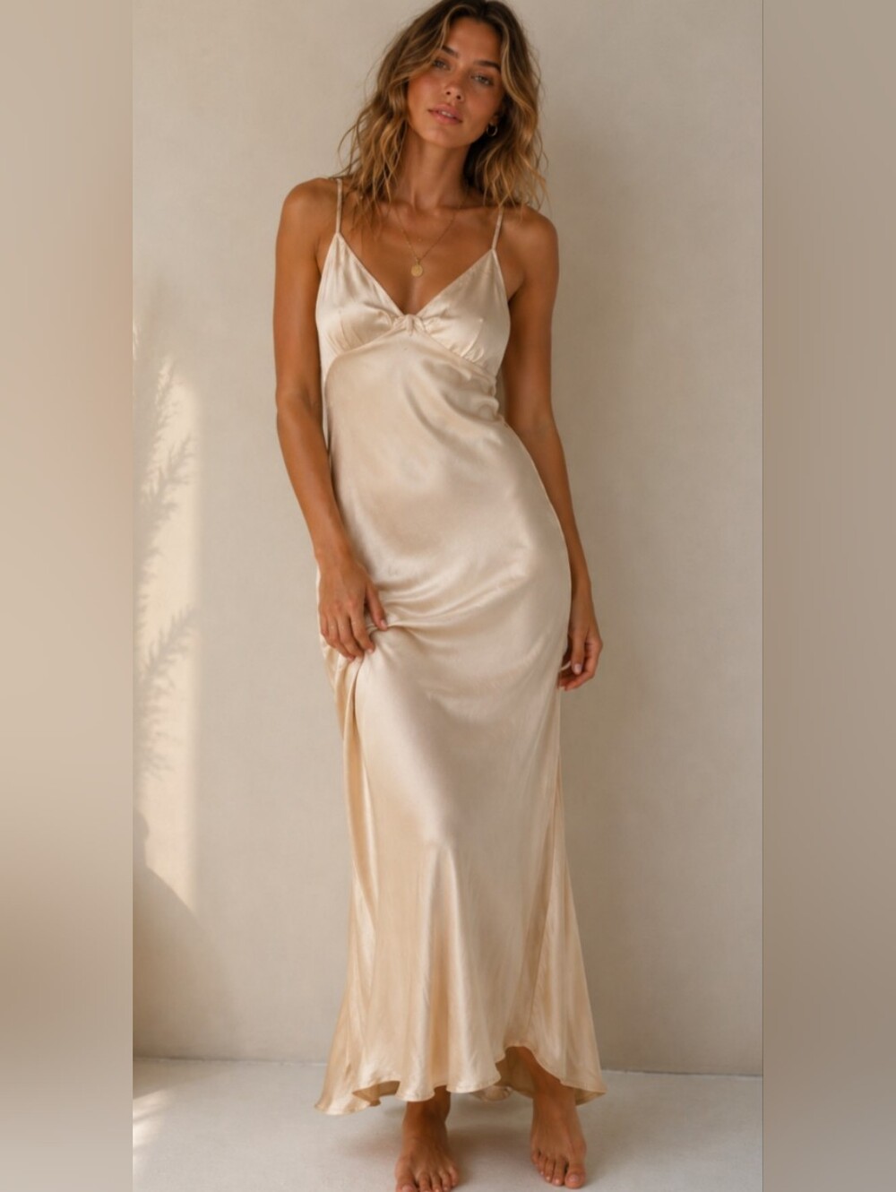 Hello Molly Dress Womens M‎ White Long Slip Satin V-Neck Strappy Formal